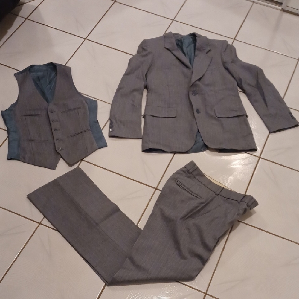 Bluish Gray Pinstriped Three-Piece Suit Set - Fits Youth Size M/L